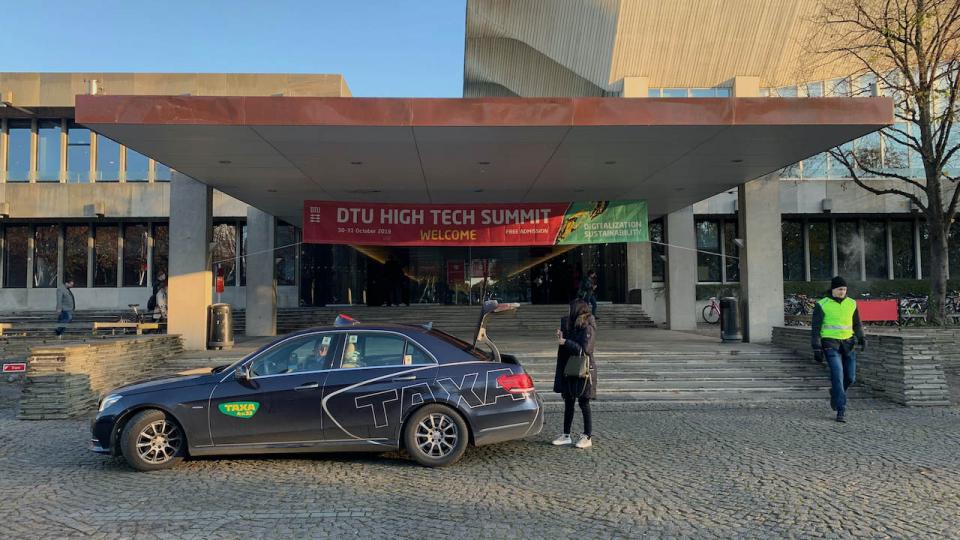 Arriving to the DTU Startup Fair at High Tech Summit